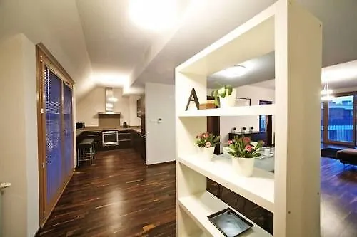 Apartment Penguin Rooms - Wawel Castle Krakow